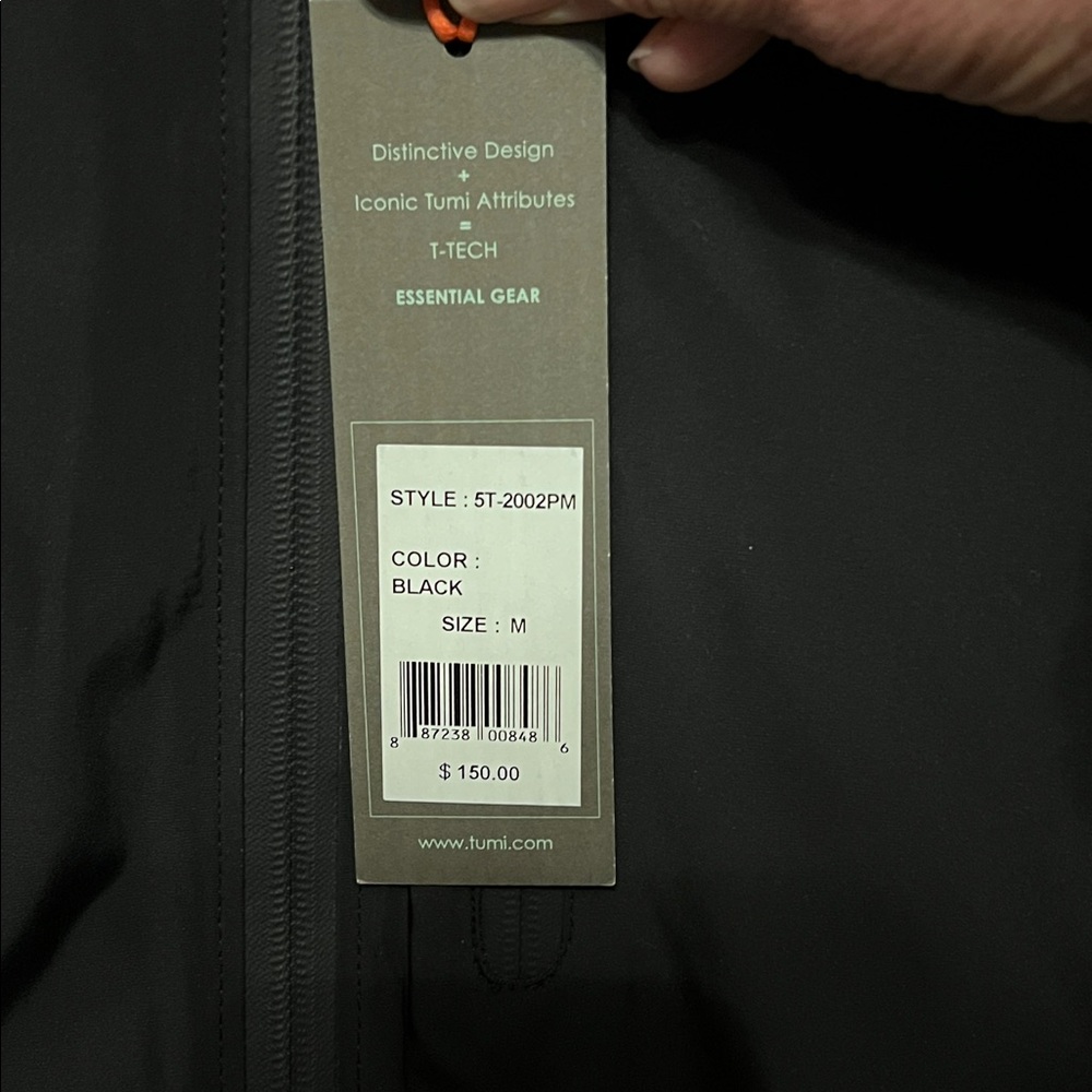 TUMI  T-tech by Tumi Performance Jacket Size Medium Hidden hood. Security pocket - Picture 4 of 12